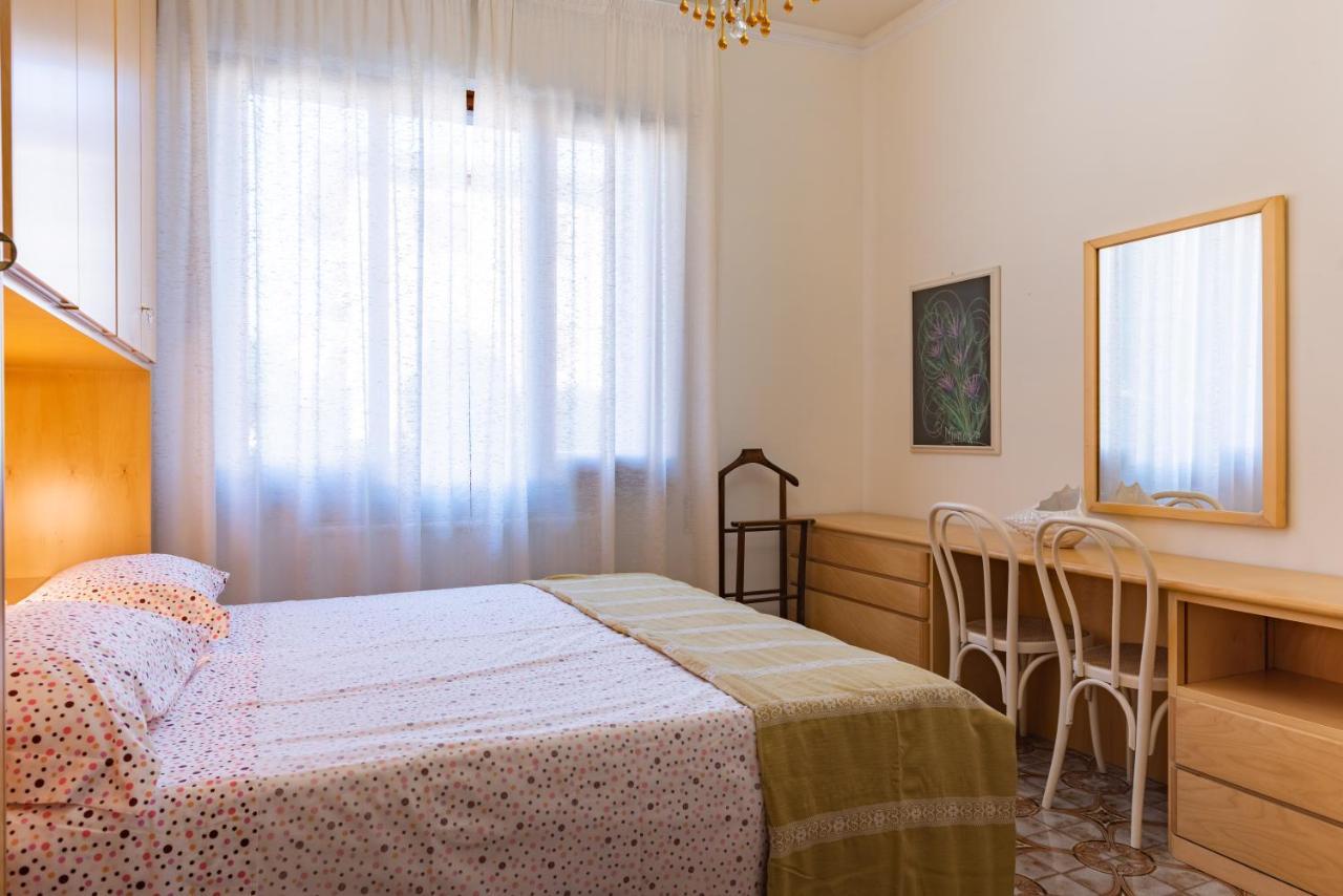 Apartment Holiday Versilia Camaiore Dış mekan fotoğraf