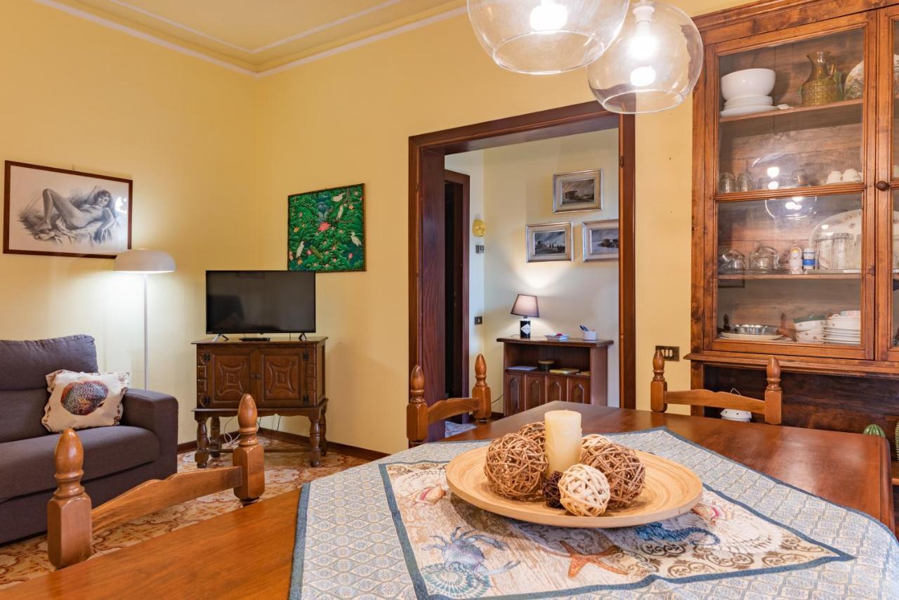 Apartment Holiday Versilia Camaiore Dış mekan fotoğraf
